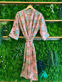 Willow Robe: Cheetah Pink