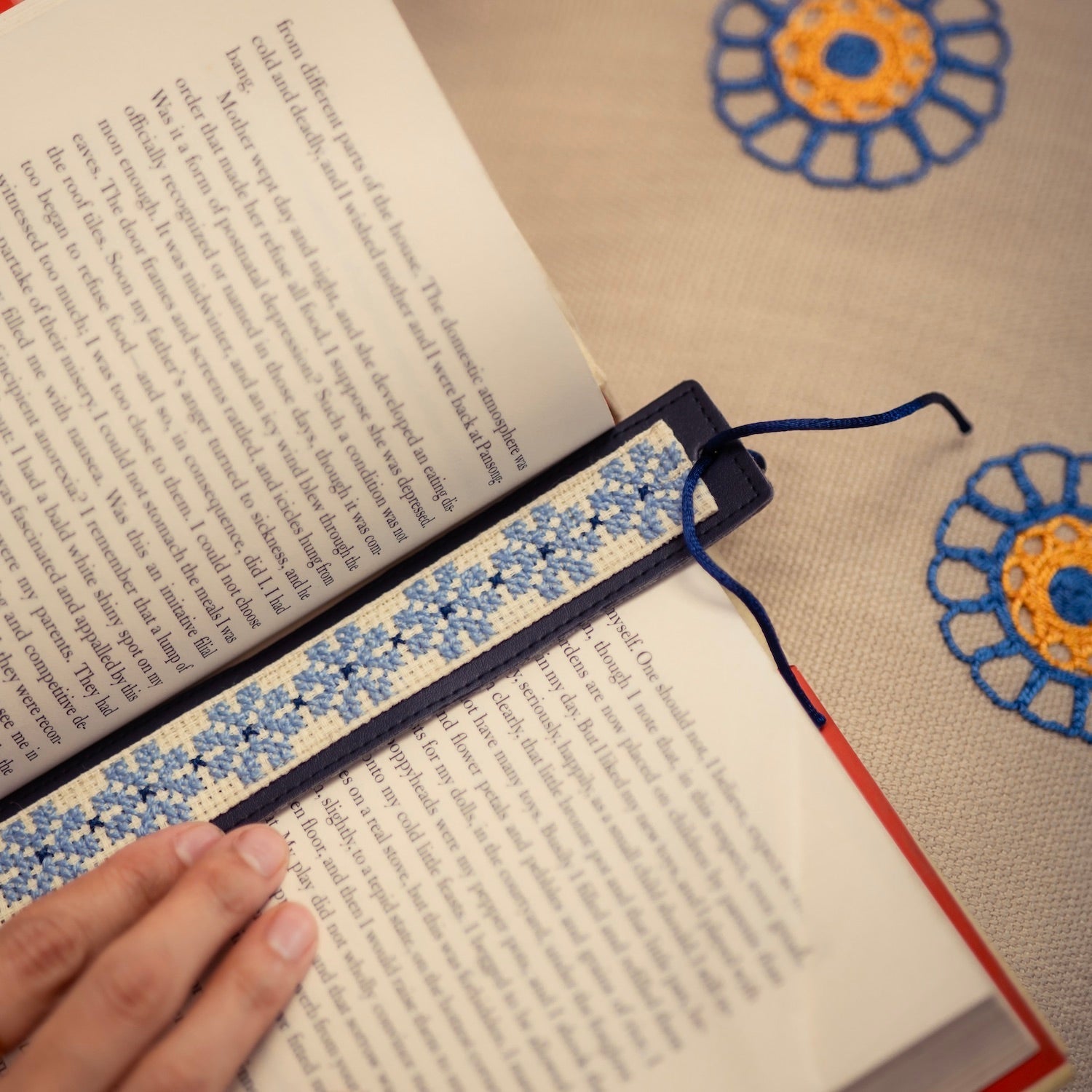 Tatreez Bookmark - Akka Blue - Bayyāra